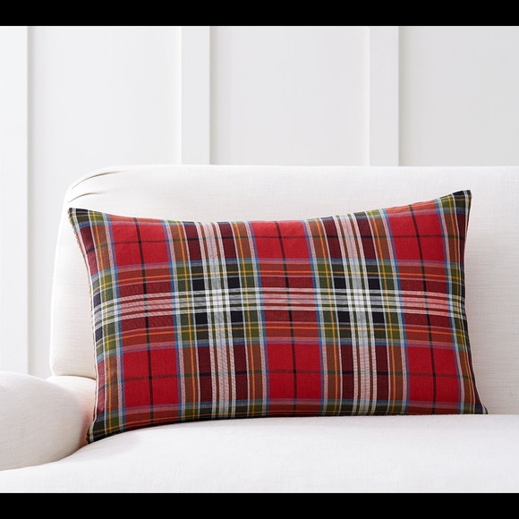 New Pottery Barn Plaid Houndstooth Lumbar pillow - Picture 5 of 6